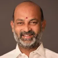 bandi sanjay comments on trs