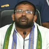 YSRCP engineer Jakkampudi Raja slaps engineer