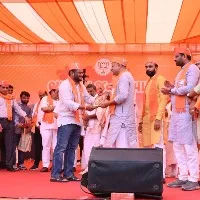 Hardik Patel joins BJP