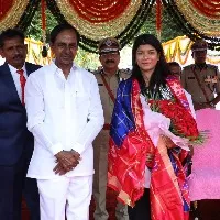 kcr and nikhat zareen old and new photos goes viral on social media