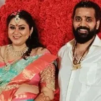 Namita gets Seemantham
