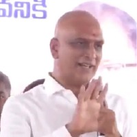 Modi govt offered Rs 2,000 crore reward to Telangana if govt firms privatised: Harish Rao