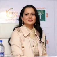 Kangana terms Qatar Airways chief an Idiot of a man