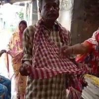 Bihar couple begs for money to get son's body released from govt mortuary