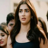 Pooja Hedge shares about her bitter experience with Indigo staffer on Twitter