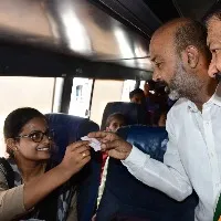 Sanjay Breaks the Police Barriers To Reach JBS