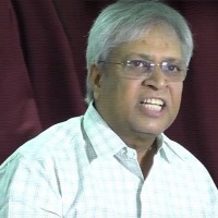 Did KCR selected Vundavalli to expand BRS in AP?