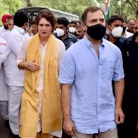 Priyanka Gandhi Vadra rare comments on her brother rahul gandhi