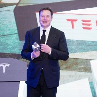 Tesla had very tough quarter, says Musk in leaked email