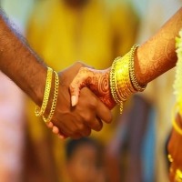 Dancing groom fined Rs 2L in UP for violating traffic rules