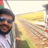 Train selfie: ‘Jab We Met’