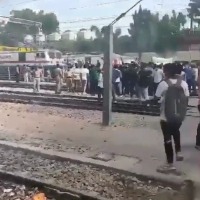Agnipath protests: Hyderabad Metro, MMTS trains suspended after violence