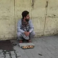 Afghan TV anchor forced to sell food on street after Taliban takeover