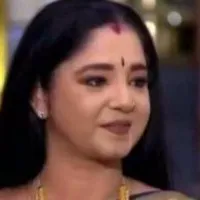 Mohanlals co star Aishwarya Bhaskaran sells soaps to make ends meet