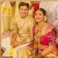 Telugu actress Madhu Shalini weds Tamil actor Gokul Anand