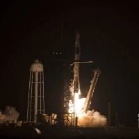 SpaceX launches 3 rockets in 36 hours