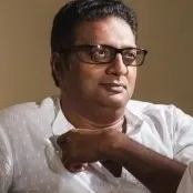 prakash raj supports sai pallavi