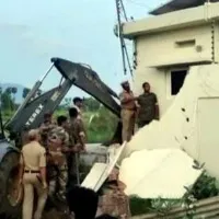 AP High Court Surprised on TDP Leader Ayyannas House Boundary Wall Demolition