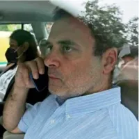 Rahul Gandhi reaches ED office