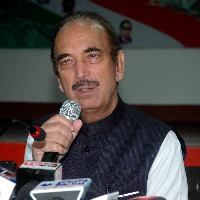 Sr Cong leader Ghulam Nabi Azad tests Covid positive