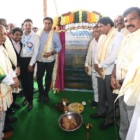 Modi govt obstructing entry of new industries into Telangana: KTR