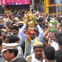 బోనాల ఉత్సవాలు.. తెలంగాణ సంస్కృతికి ప్రతీక