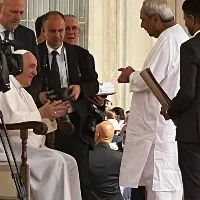 Odisha CM Naveen Patnaik met Pope Francis