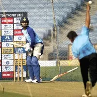 Rashid Latif says Ravi Shastri caused to Kohli poor form