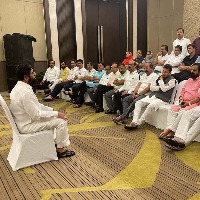 Maha crisis: NCP asks who is paying rebel group's flights, hotel bills