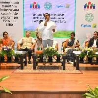 స్వ‌యం స‌హాయ‌క సంఘాల‌తో ఫ్లిక్ కార్ట్ చారిత్రాత్మ‌క ఒప్పందం