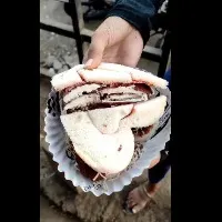 Omar Abdullah shares Gujarathi Chocolate Sandwich making video