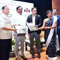 flipcart signed an agreement with telangana government for dwacra producrs sale