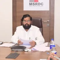 Eknath Shinde speaks to MNS chief Raj Thackeray