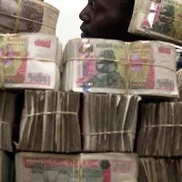Zimbabwe plans to hike interest rate to 190 percent as inflation shoots past 191 percent in June