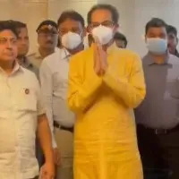 maharashtra cm uddhav Rhackeray emotional comments in cabinet meeting