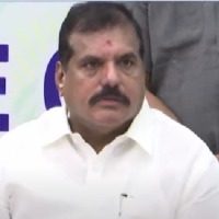 Botsa makes interesting comments on DSC-1998 qualified appointed as govt teachers