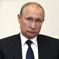 vladimir putin told french president macron he would rather play ice hockey than hold peace talks