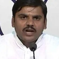 Vishnu Vardhan Reddy fires on TRS