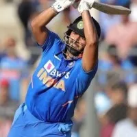 48 match failure Rishabh Pant playing Sanju Samson should retire