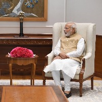 PM lauds Murmu's candidature, says it stands over and above any politics