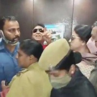 Actor Naresh's third wife Ramya makes vain bid to attack Pavitra Lokesh