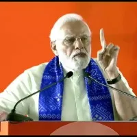 Modi says he came to Hyderabad for blessings of Telangana people