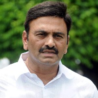 ‘Stepping back for the safety of my followers’