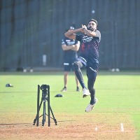 Siraj has solid fundamentals; he is cut out for Test cricket: RCB's Mike Hesson