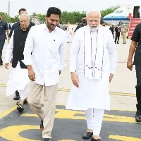 ap cm ys jagan praises alluri seetharama raju