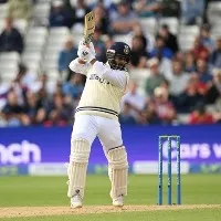 Team India lead edge past 300 mark in Birmingham
