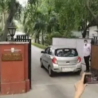 Man tries to sneak into Mamata Banerjee residence in Kolkata
