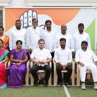Badangpeta mayer parijatha joind in congress in delhi