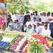 ap cm ys jagan stays at idupulapaya with his mother and sister