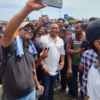 Sri Lanka crisis: Jayasuriya joins anti-govt protest; Sangakkara, Jayawardene also lend support